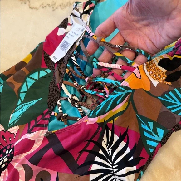 Colorful Multi-Patterned
 Tropical Print Brand new with tags 
$65 - Picture 2 of 4